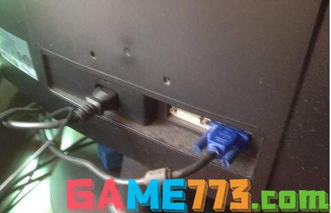 电脑屏幕闪烁原因五、显示器本身存在故障